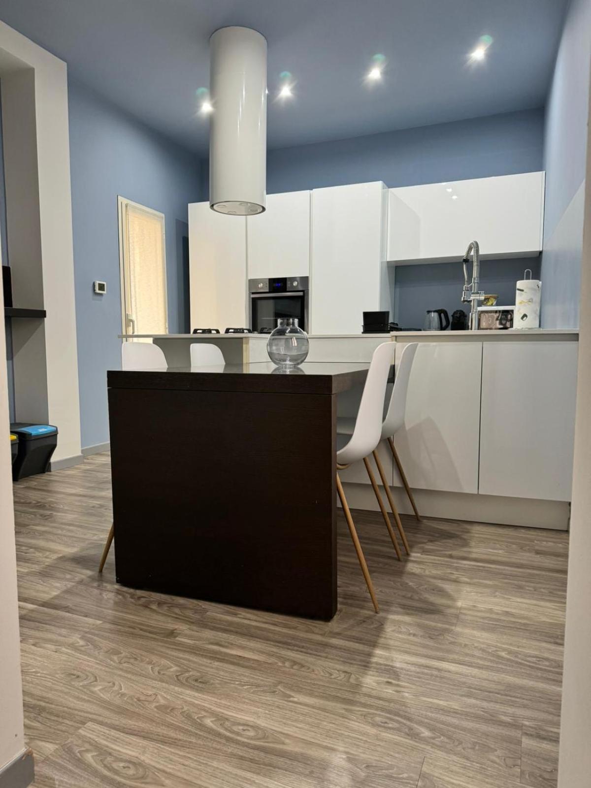 Le Tre Ca', Ca' Cecilia, Ca' Nina, Ca' Vittoria Appartement Asti Buitenkant foto
