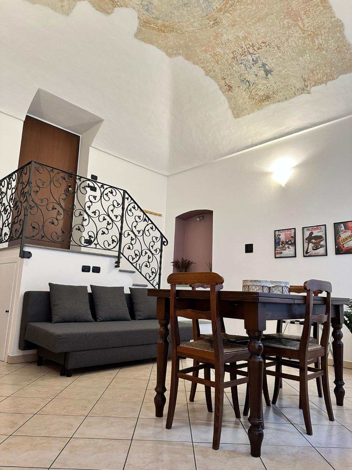 Le Tre Ca', Ca' Cecilia, Ca' Nina, Ca' Vittoria Appartement Asti Buitenkant foto