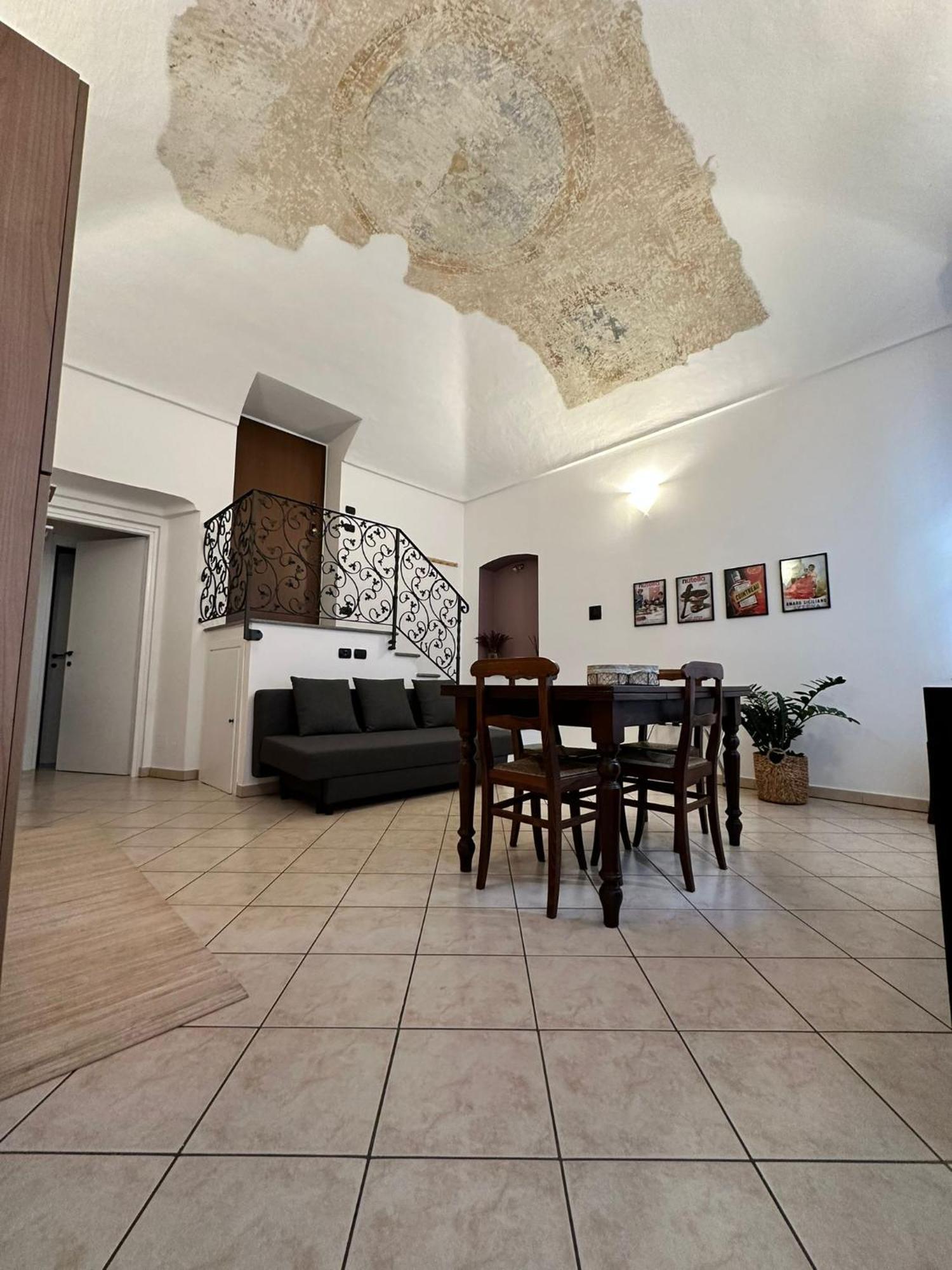 Le Tre Ca', Ca' Cecilia, Ca' Nina, Ca' Vittoria Appartement Asti Buitenkant foto