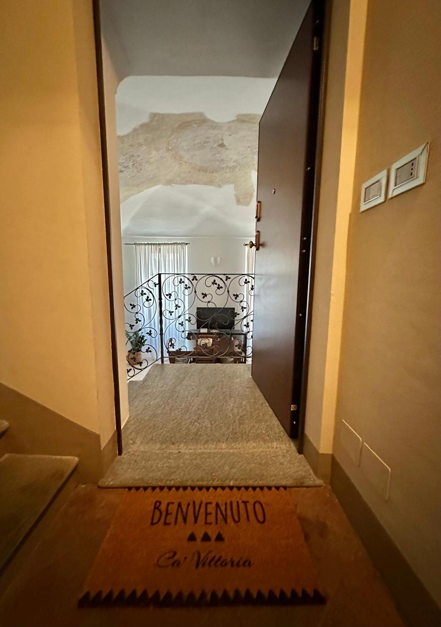 Le Tre Ca', Ca' Cecilia, Ca' Nina, Ca' Vittoria Appartement Asti Buitenkant foto